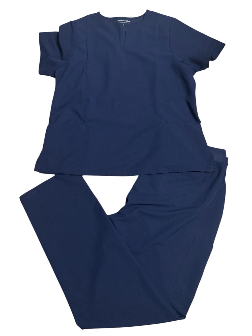 MANDALA women’s navy scrub set size XL tall